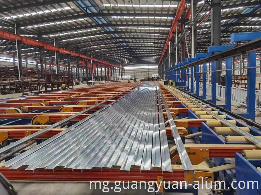 aluminum extrusion 